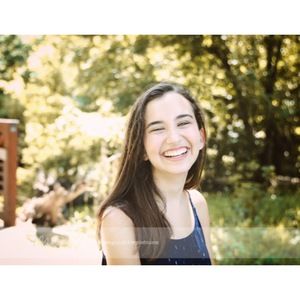 Meet your Posher, Emma